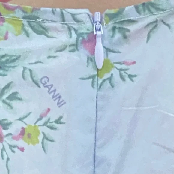 NWT: GANNI | Floral Puff Sleeve Top - Picture 3 of 13